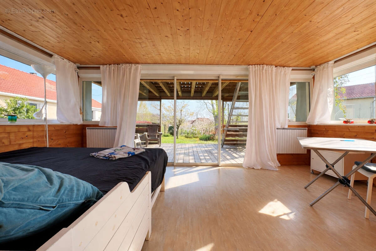 Maison à PONT-DU-CHATEAU