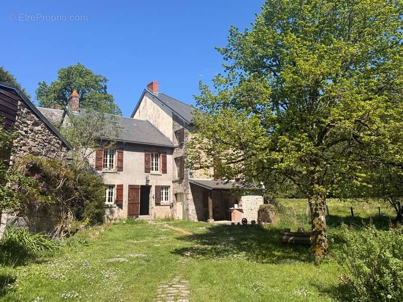Maison à SAINT-VAURY