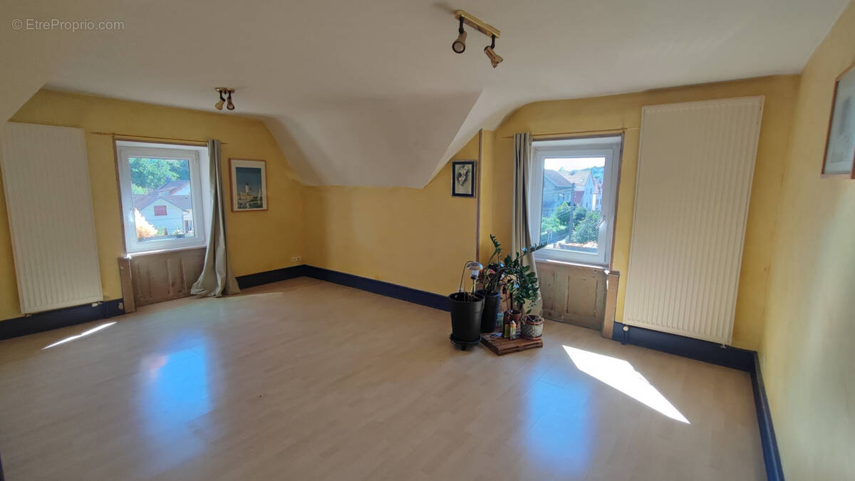Appartement à VALENTIGNEY