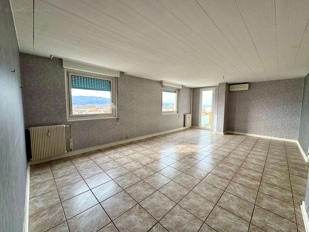 Appartement à VALENCE