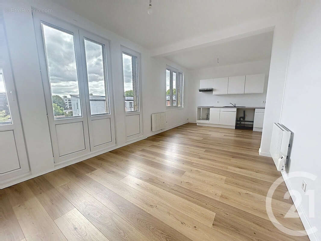 Appartement 43 m² à Lille  - photo 2