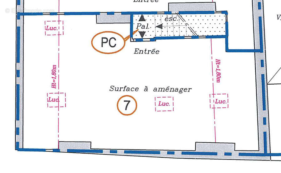 Rare en hypercentre de Metz   Combles à aménager de 47,6 m2 au sol au cœur de la rue Serpenoise - photo 5