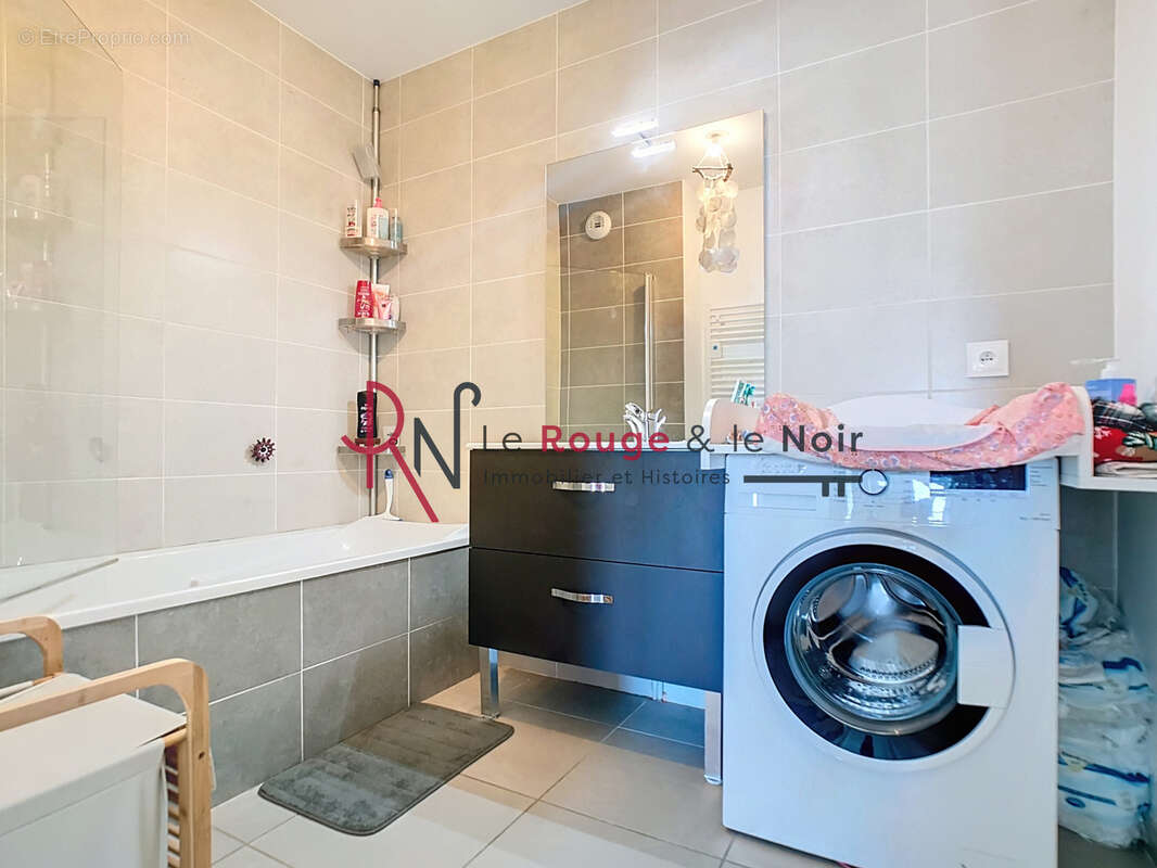 Appartement à ECHIROLLES