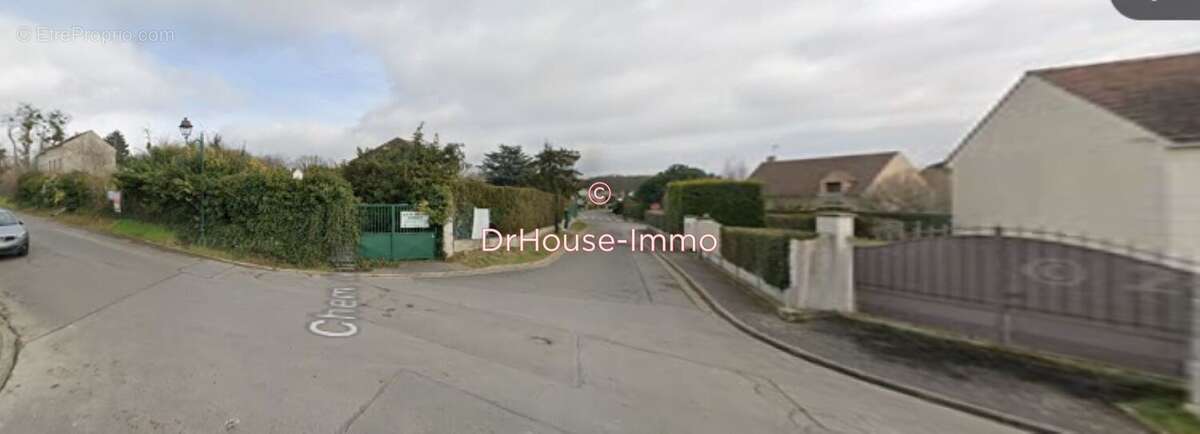 Terrain à BOISSY-L&#039;AILLERIE