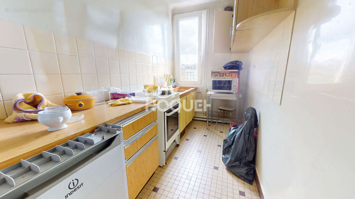 Appartement à PARIS-20E