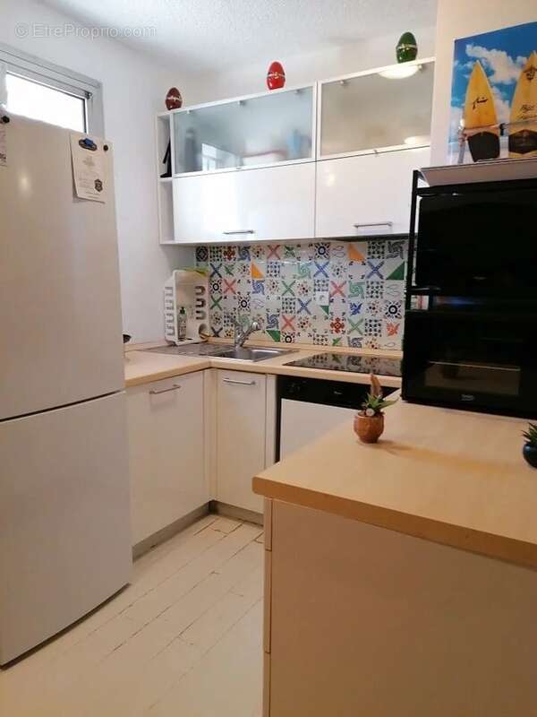Appartement à SAINT-LAURENT-DU-VAR