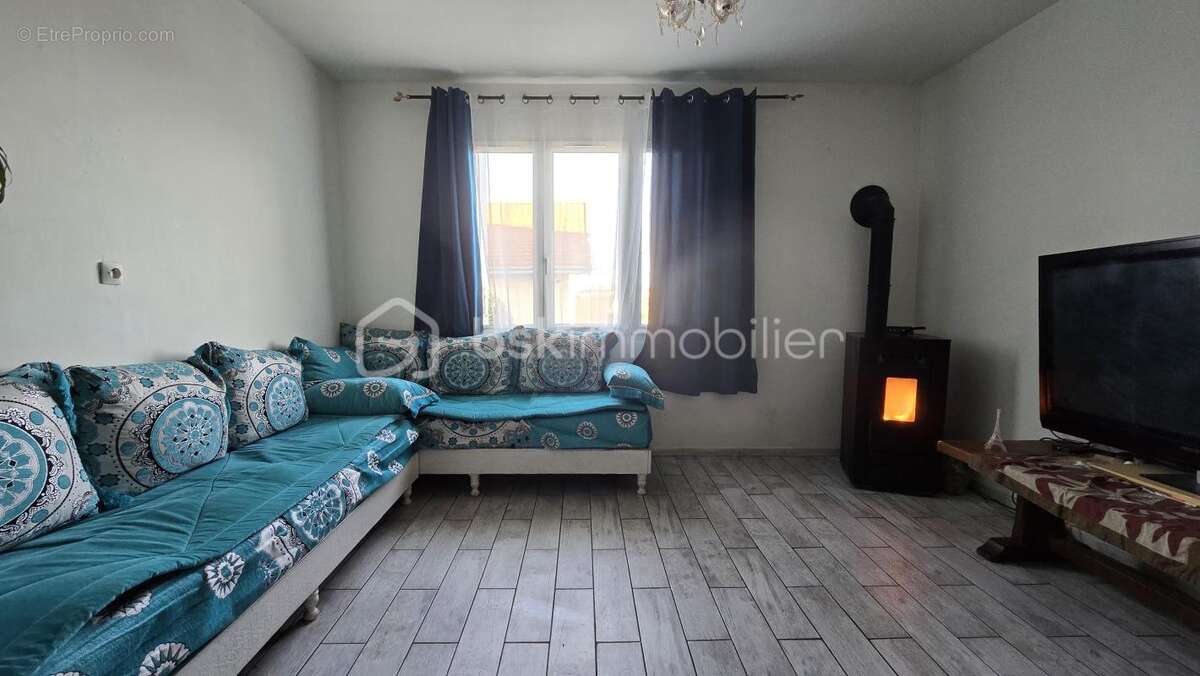Maison à CHATELLERAULT
