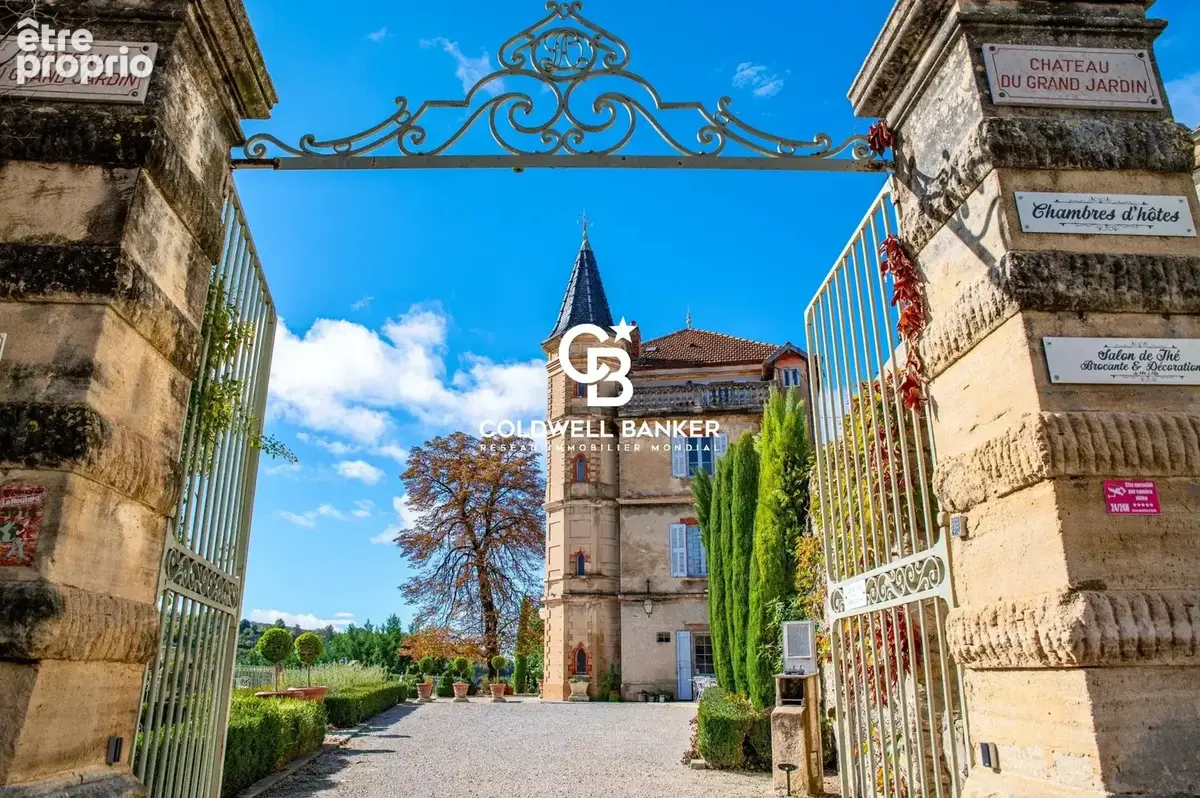 Château d’exception en haute-provence – un domaine historique au charme intemporel - photo 17