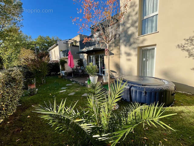 Appartement à MONTRABE