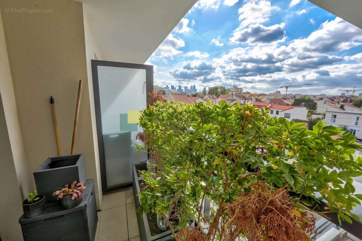 Appartement à COLOMBES