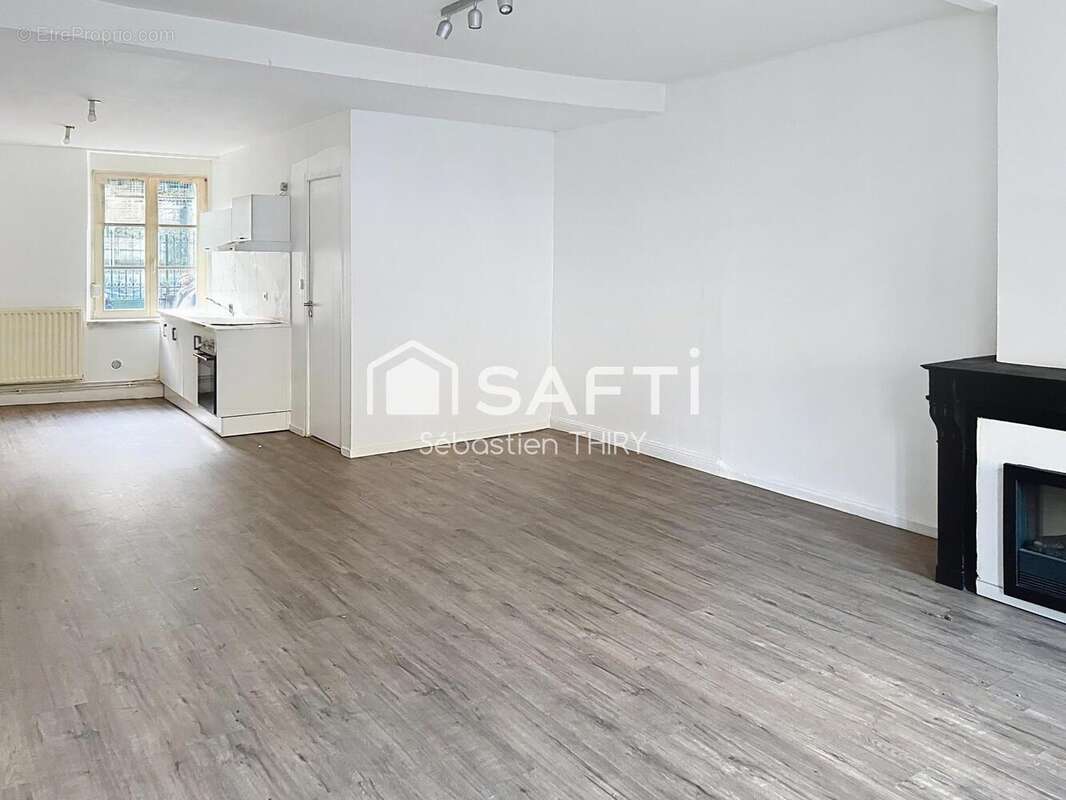 Photo 2 - Appartement à LONGUYON