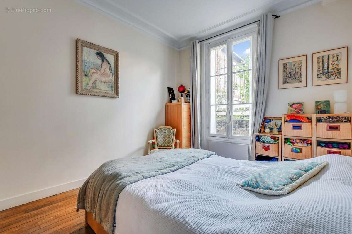 Appartement à PARIS-19E