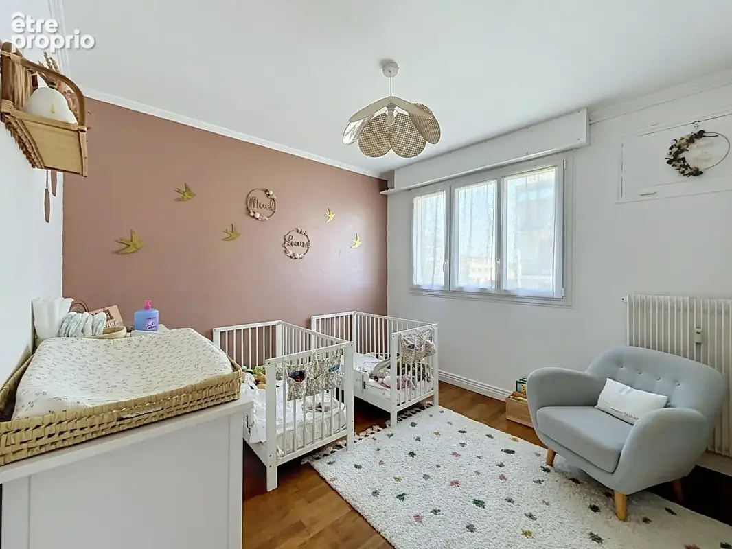 Appartement T3 en dernier étage 72m2 et ses deux balcons - Haut Montchapet limite Victor Hugo - photo 7