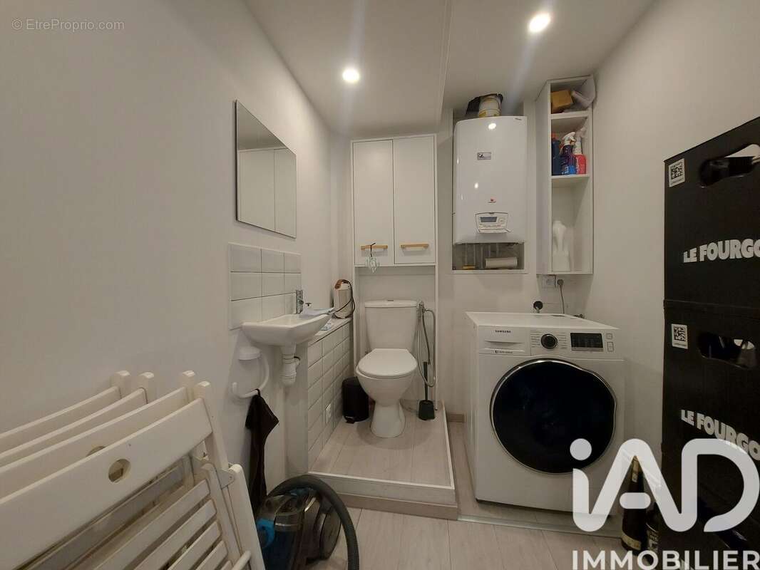 Photo 3