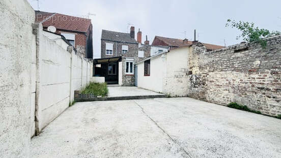 Maison à ROEULX