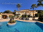 Maison à LES ISSAMBRES