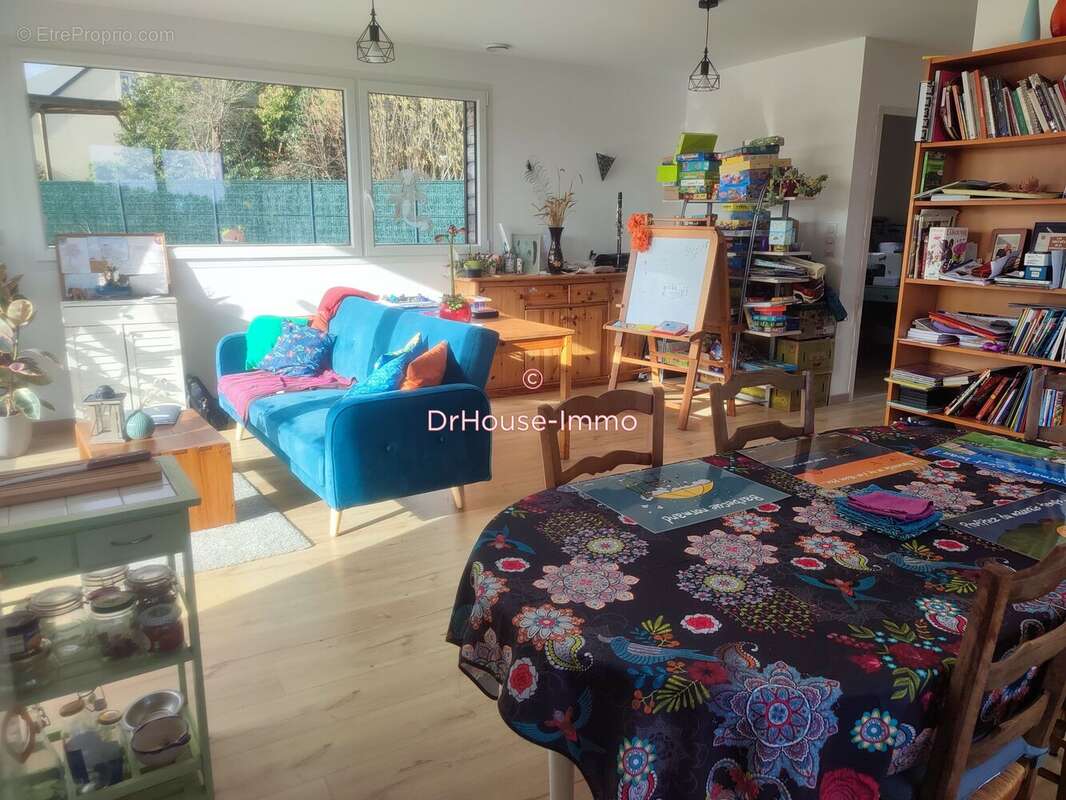 Maison à LAIZE-LA-VILLE