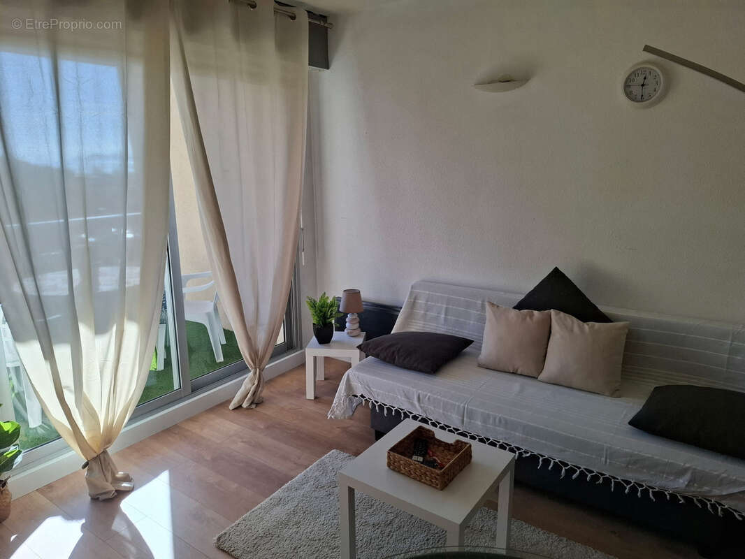 Appartement à HYERES