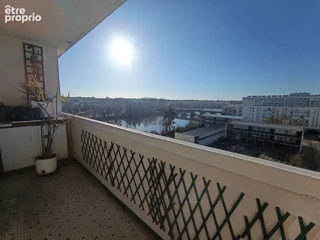 Photo Appartement à Tours au prix de 173 340€