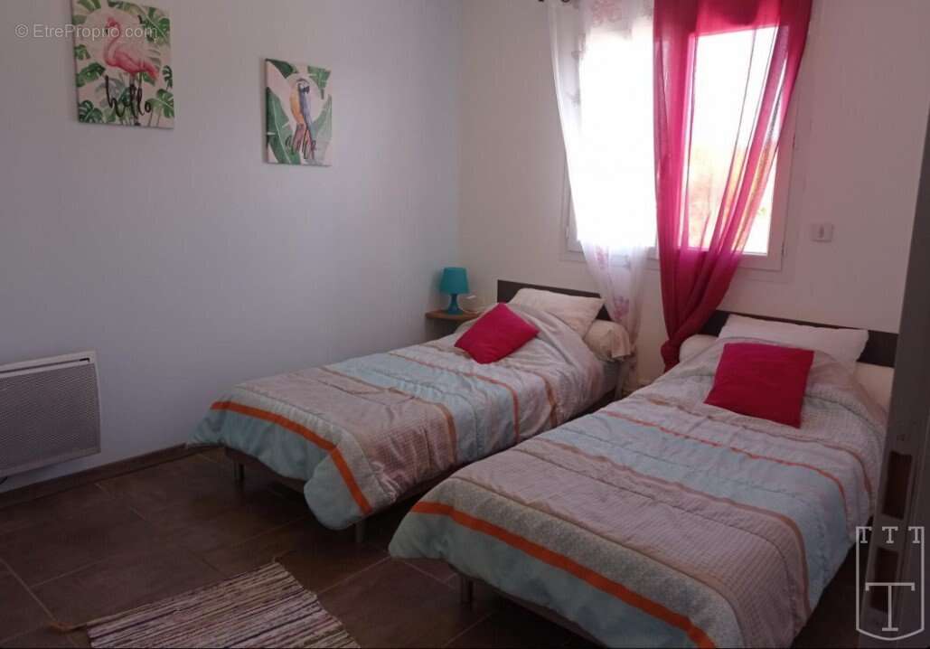 Maison à VALLON-PONT-D&#039;ARC