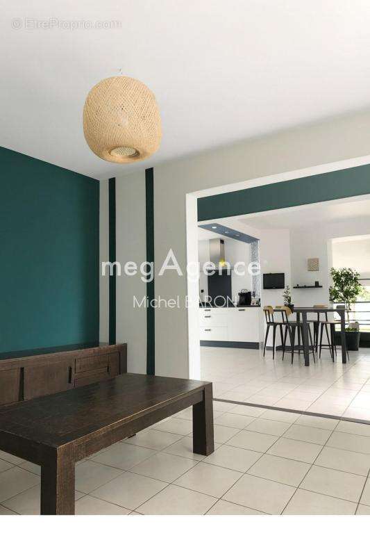 Maison à CHATEAU-GONTIER