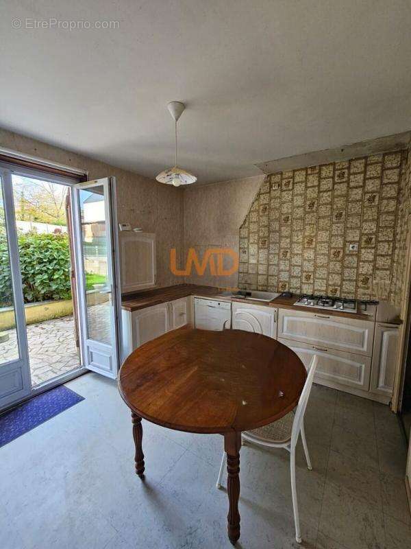 Maison à LA CHAPELLE-SUR-ERDRE