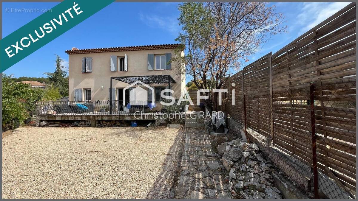 Photo 1 - Maison à LA TOUR-D&#039;AIGUES