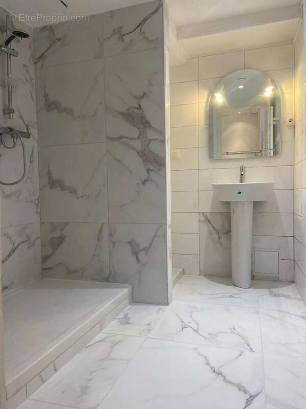 Appartement à VILLENEUVE-SAINT-GEORGES