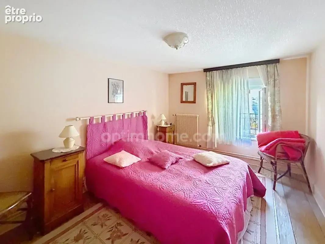 Grande maison familiale pleine de charme et de potentiel - photo 17