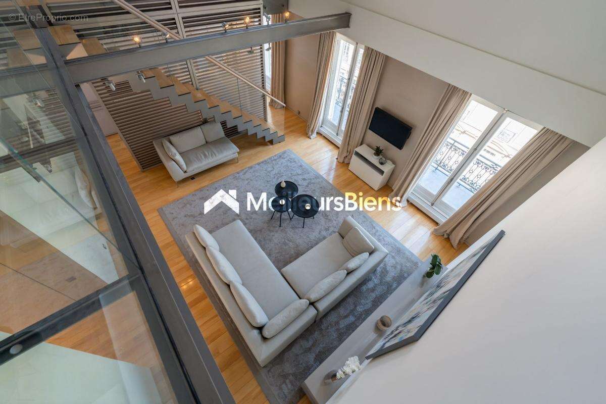 Une adresse emblématique au sein du Triangle d'Or  Duplex de réception signé Wilmotte - photo 22
