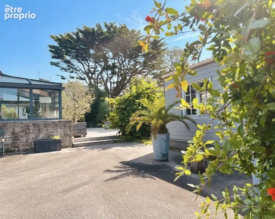 Une maison de plain-pied en plein coeur de ville - AURAY - photo 2