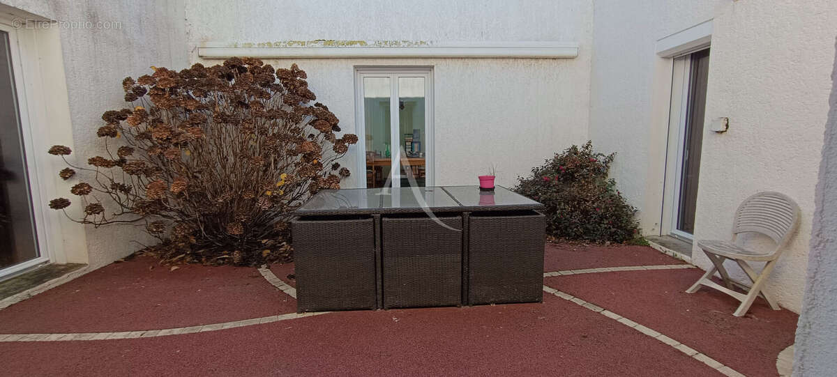 Maison à PORT-DES-BARQUES