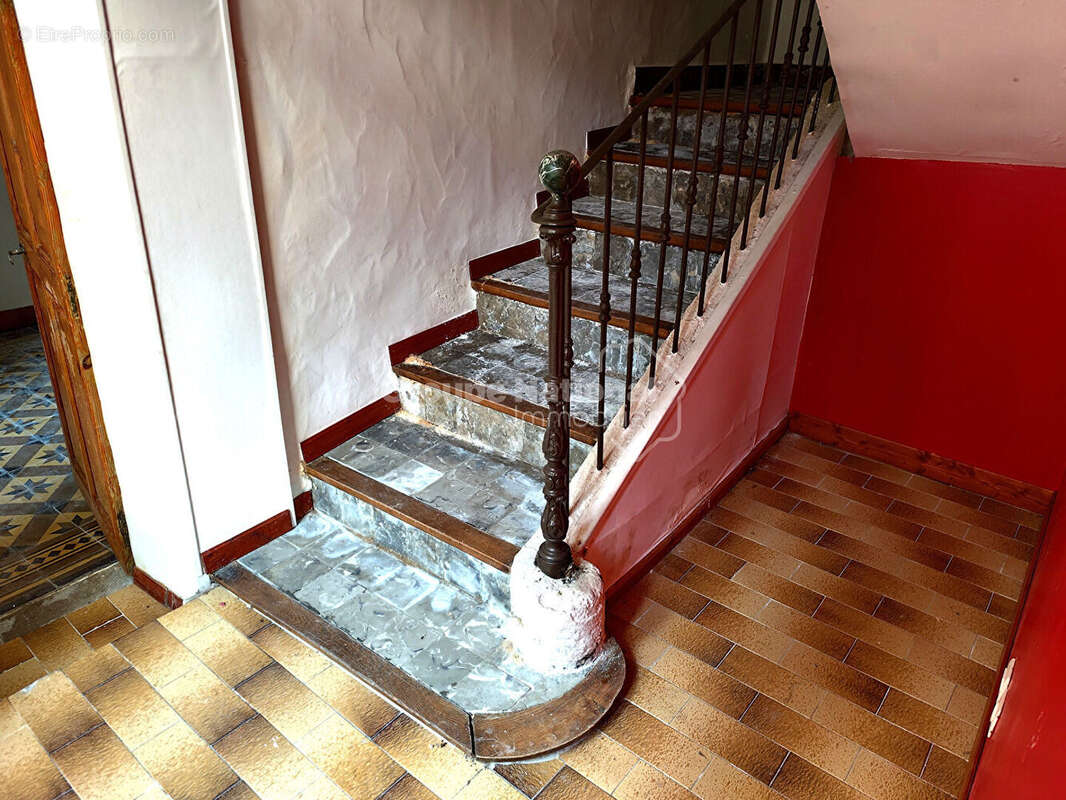 Maison à VIOLES