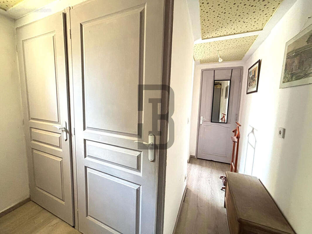 Maison 150 m² à Limoux  - photo 9