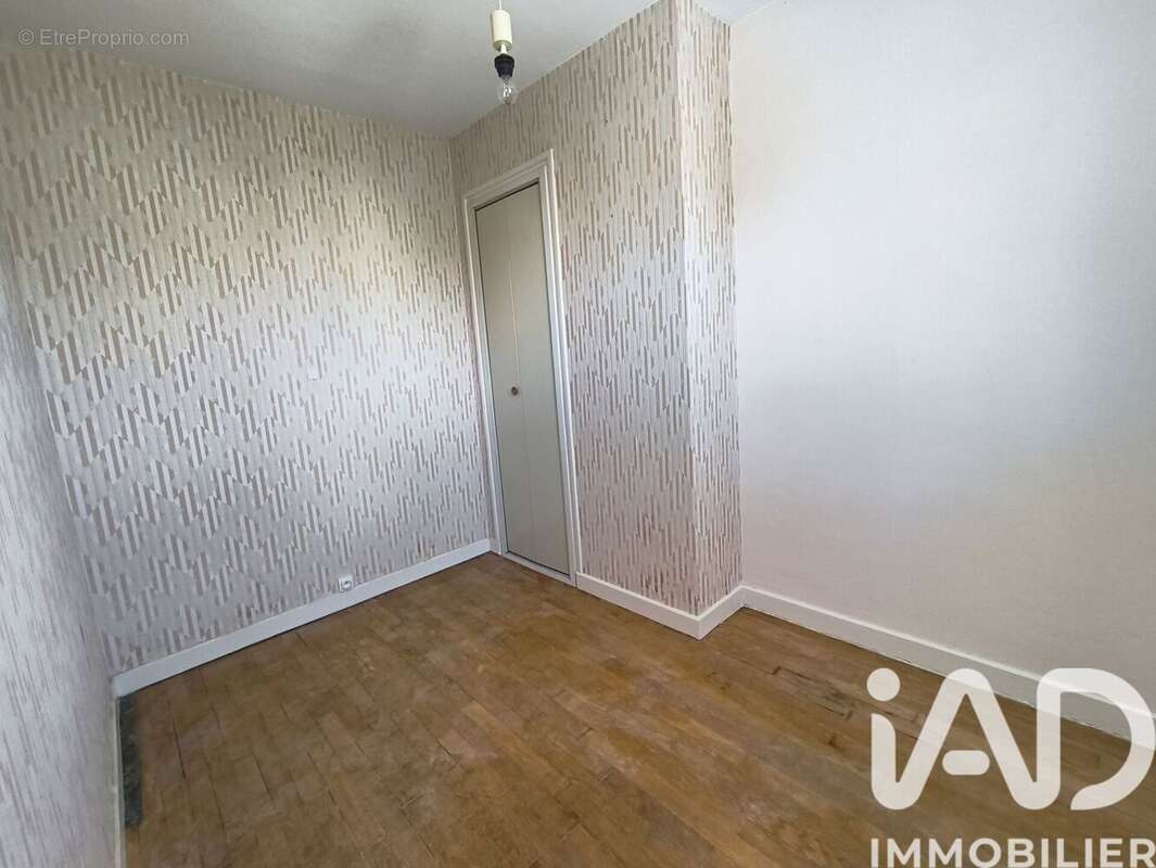 Photo 9 - Maison à ROMILLY-SUR-SEINE