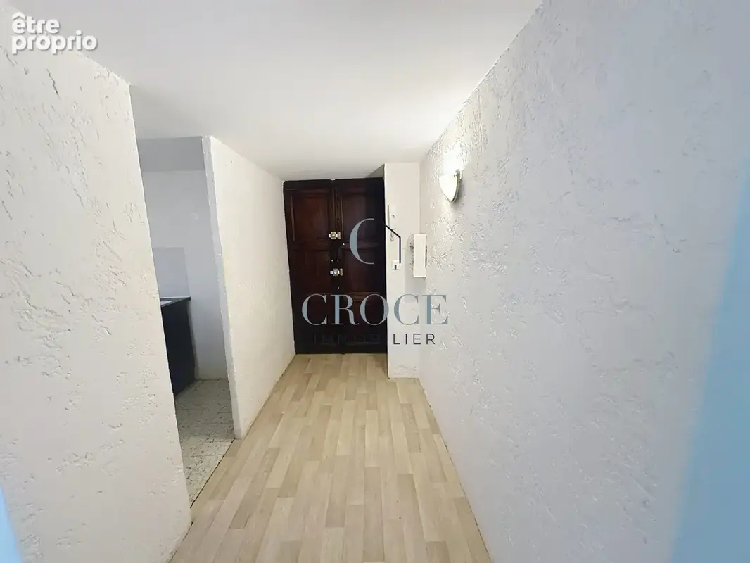 Appartement 2 pièces 51 m² à vendre à Uzes (30700) - photo 6