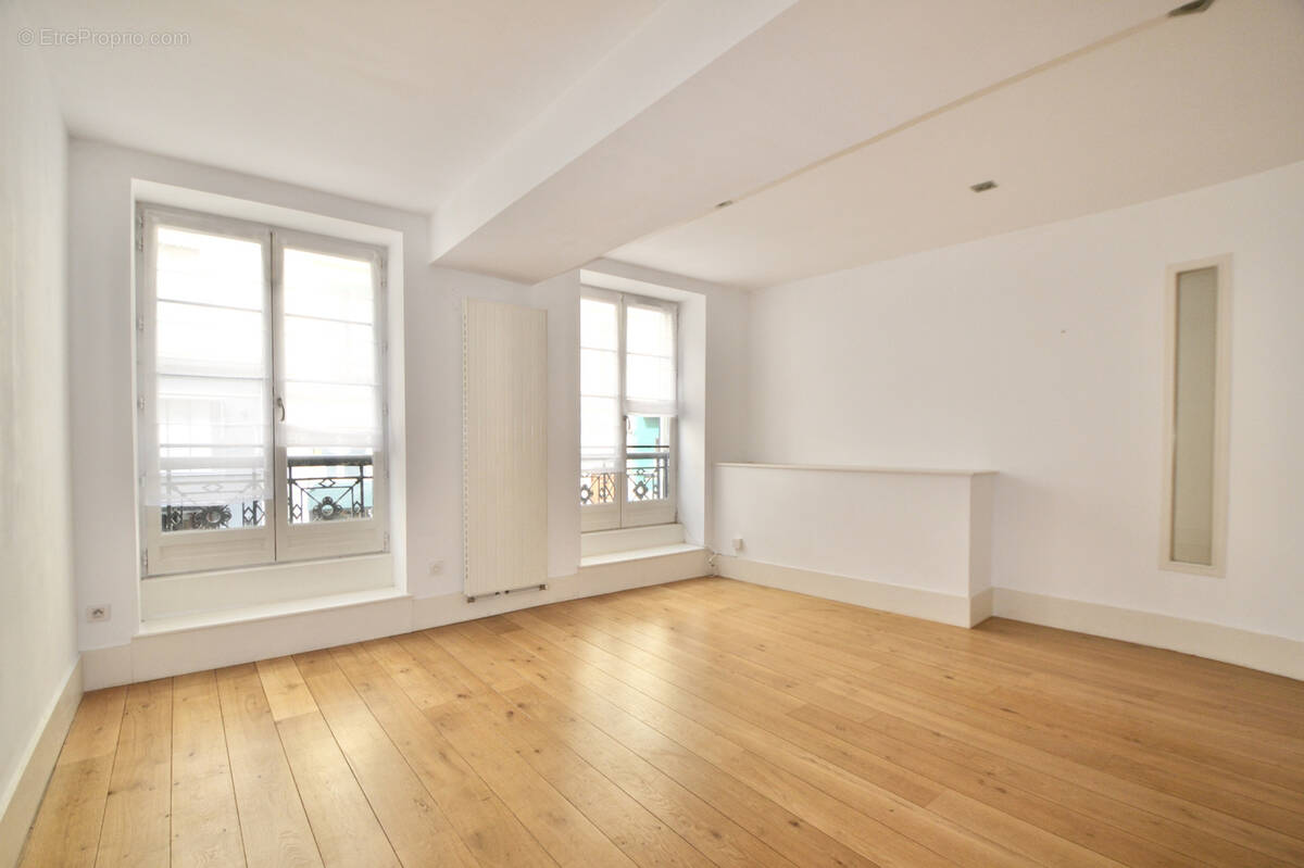 Appartement à LYON-6E