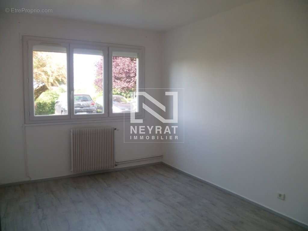 Appartement à SAINT-MARCEL
