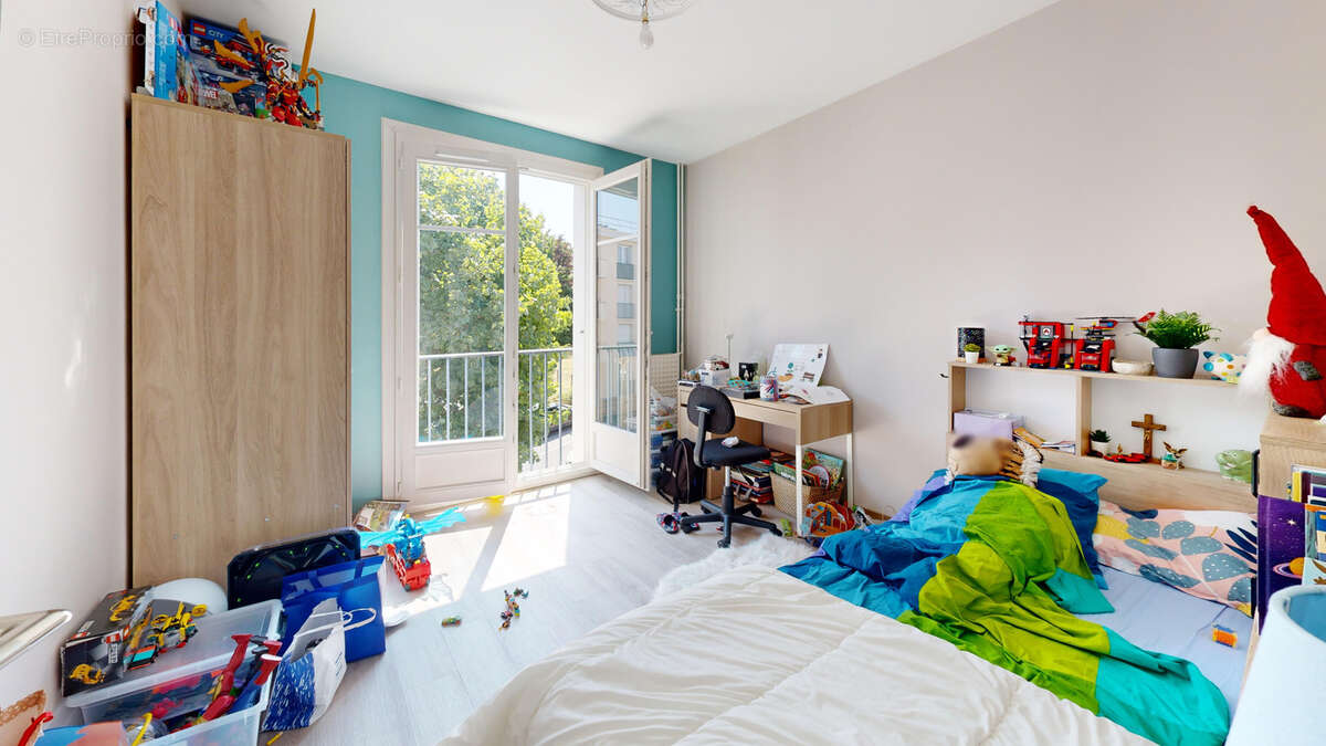 Les clayes sous bois, appartement avec balcon, cave et parking. - photo 7