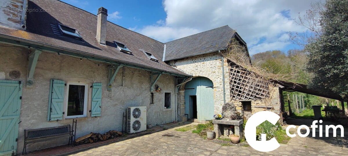 Maison à OLORON-SAINTE-MARIE