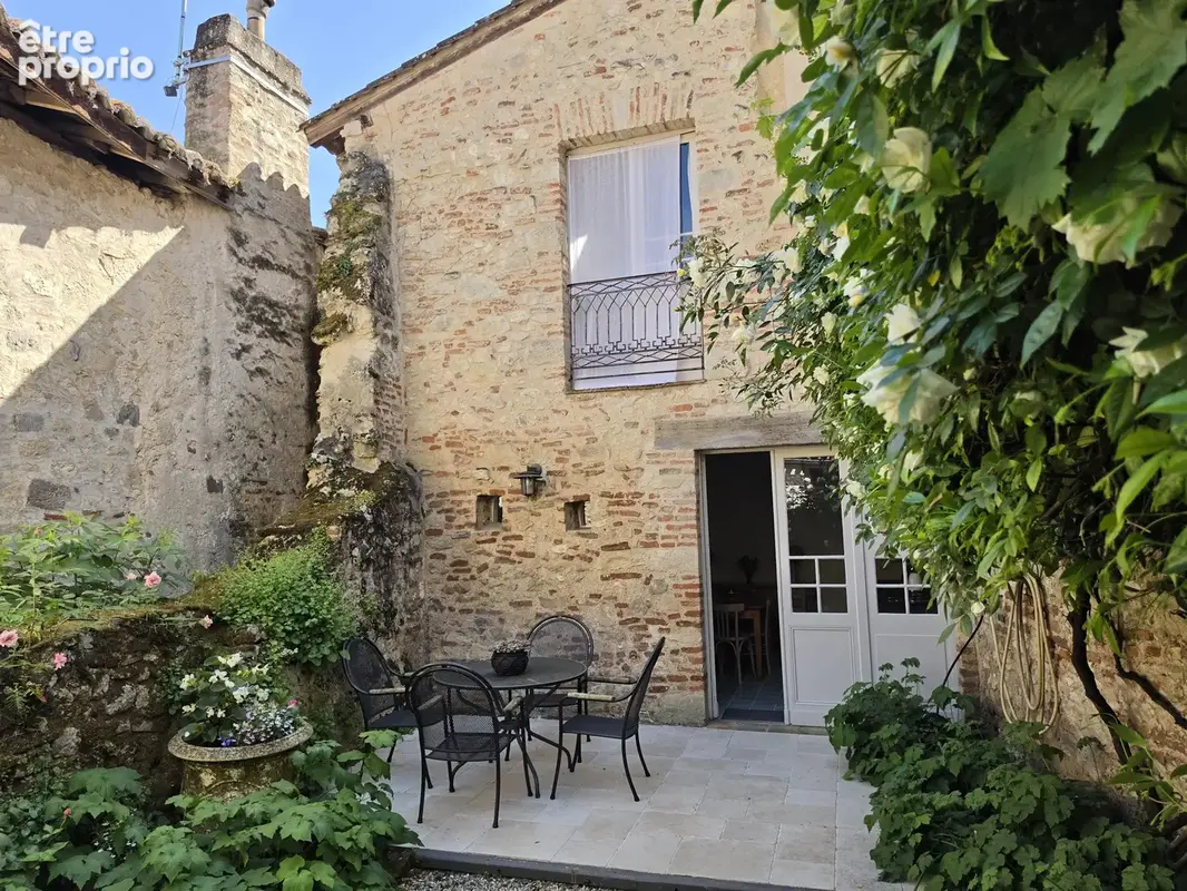 Charmante maison avec cour au cœur du village médiéval de Penne d’Agenais - photo 20