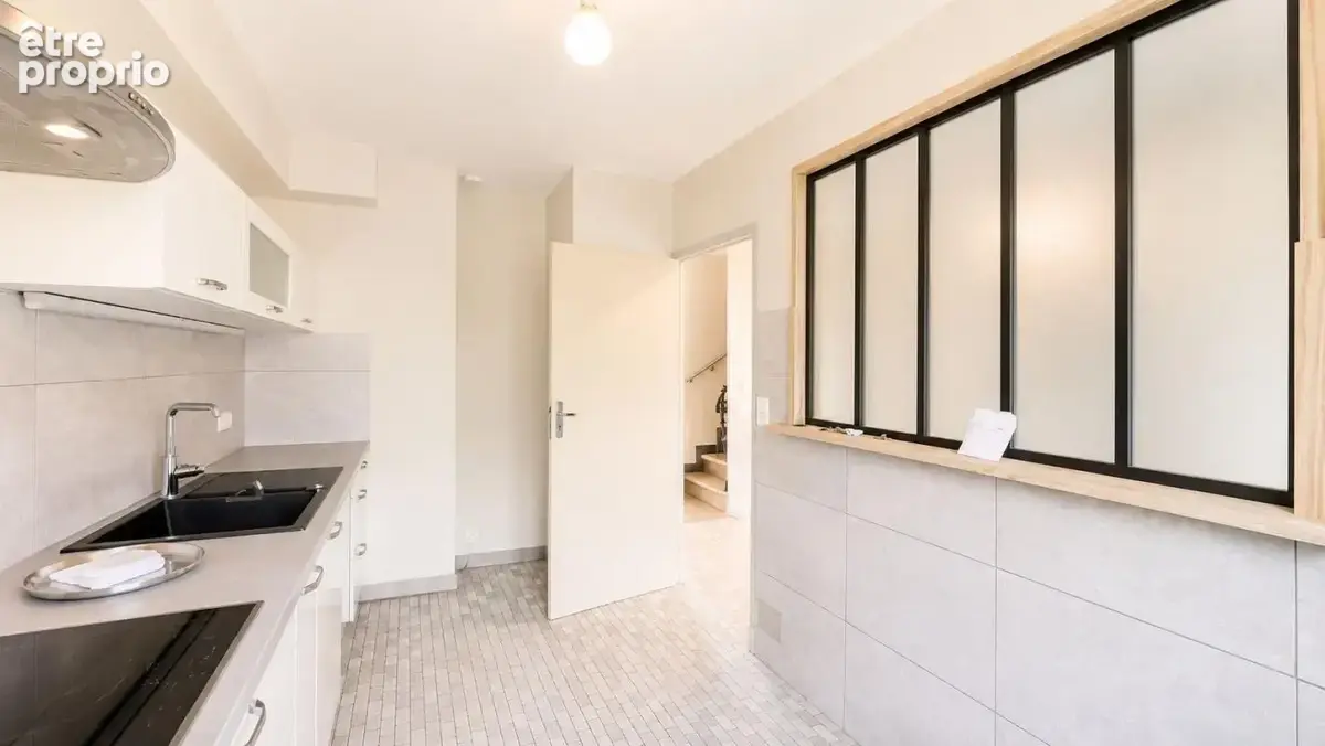 Rodez – Maison 4 chambres avec jardin, garage et cuisine d’été  - photo 5