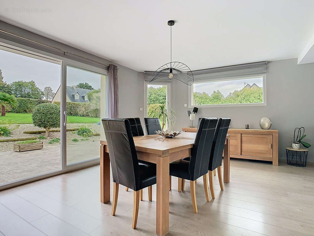 Maison à NEUFMESNIL