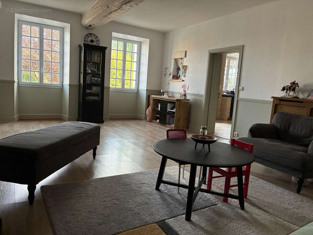 LE THOULT TROSNAY (51) à vendre superbe corps de ferme restauré sur un terrain clos de plus de 8600 m2 avec étang - photo 13