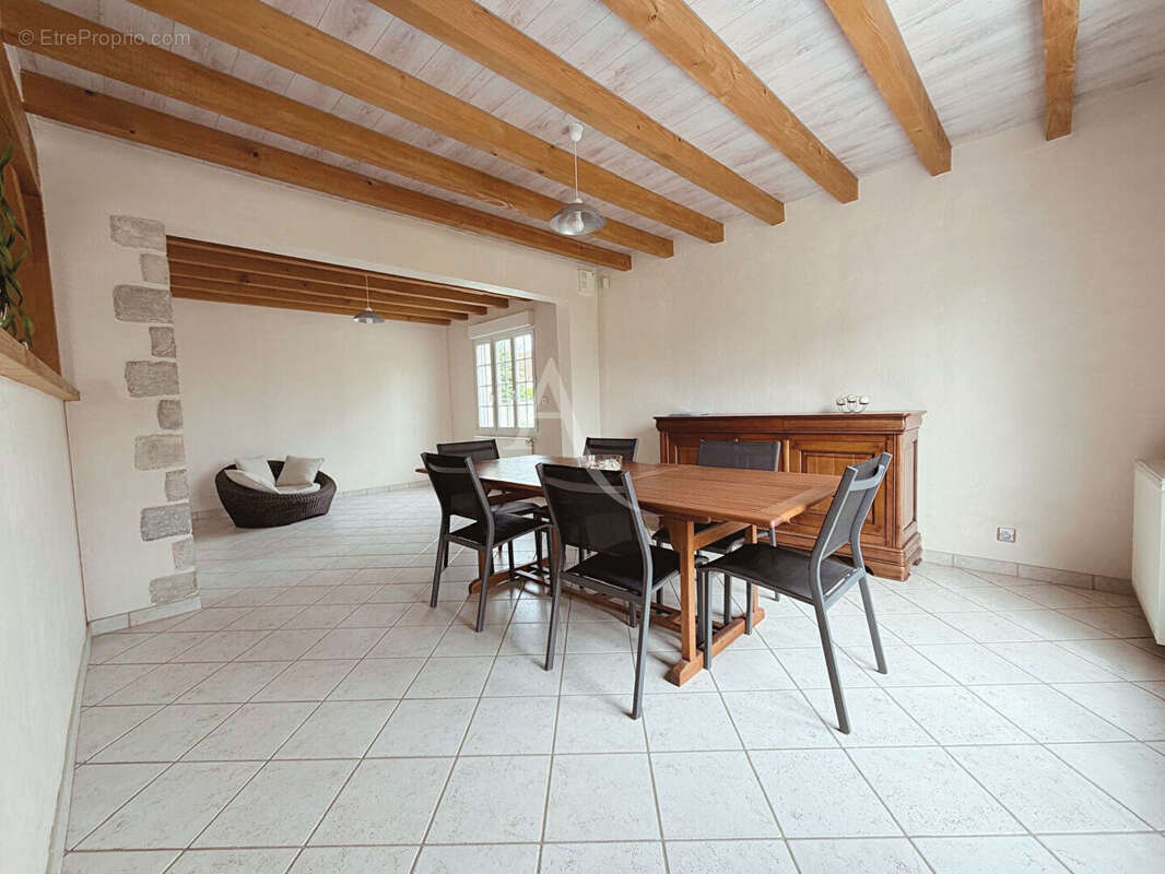 Maison à MITRY-MORY