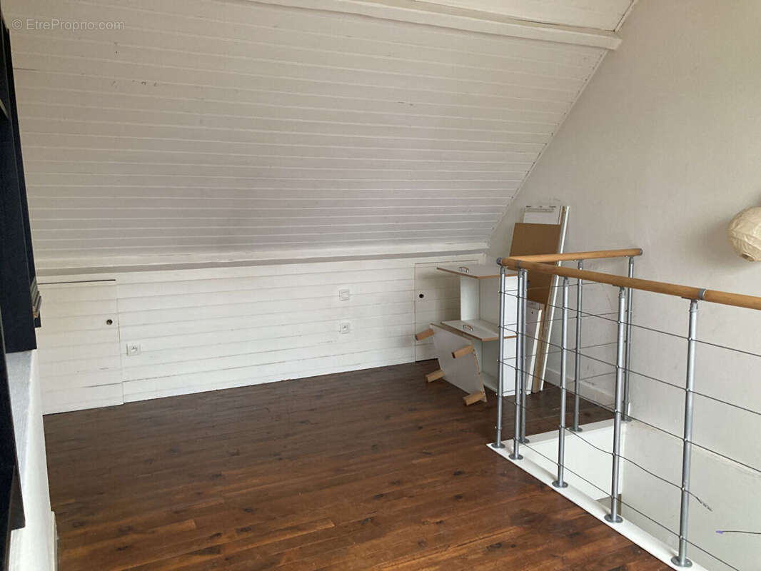 Maison à SAINT-PIERRE-DU-REGARD