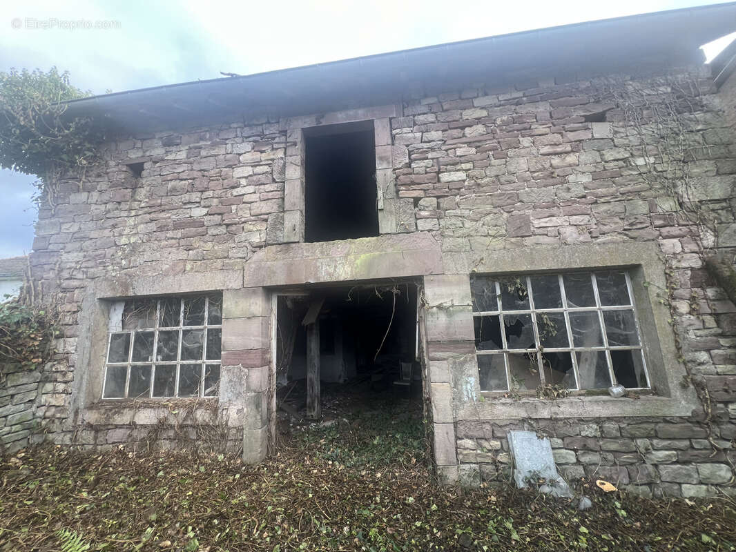 Appartement à LUXEUIL-LES-BAINS