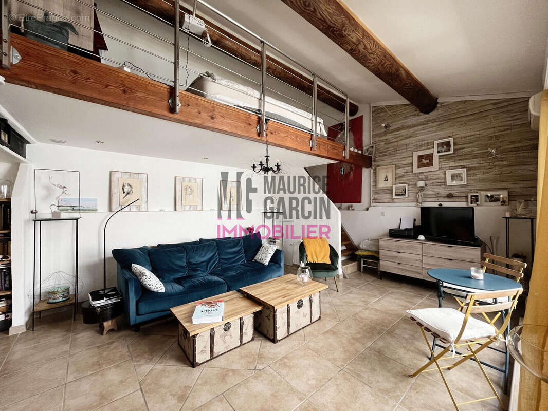 Appartement à L'ISLE-SUR-LA-SORGUE