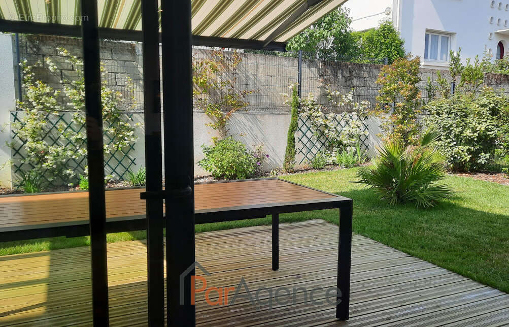 Maison à VAUX-SUR-MER