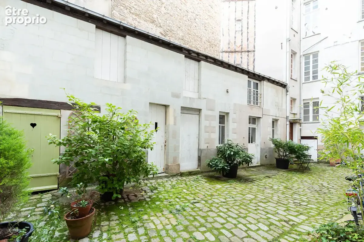 A vendre nantes place foch vaste appartement familial de caractere - photo 10